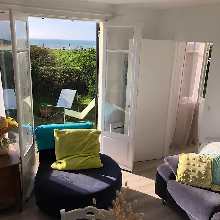 Holiday home Maison De En Bordure De !