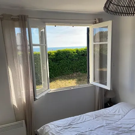 Holiday home Maison De En Bordure De ! *