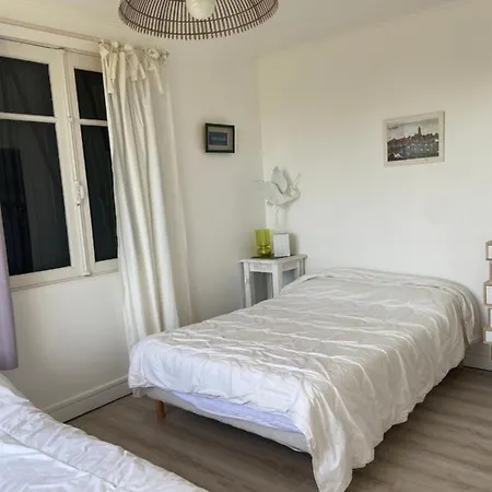 Holiday home Maison De En Bordure De ! *